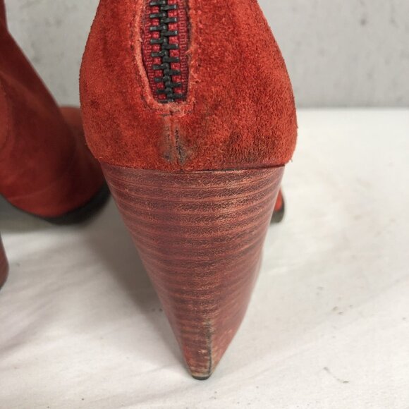LD Tuttle Bootie Womens 9 US 40 EU Red Suede Leather Heels Boho Artsy - Picture 6 of 16